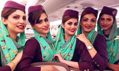 Azafatas de la aerolínea paquistaní.