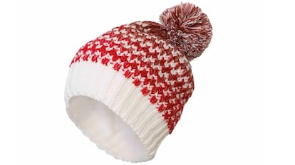 Este gorro, con pompón incorporado, es de tacto muy suave y aporta una gran calidez.