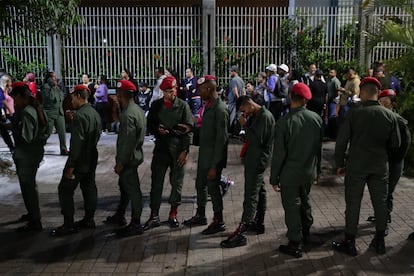 Venezuela elegirá presidente en una jornada para la que están llamadas a las urnas más de 21 millones de personas. 
