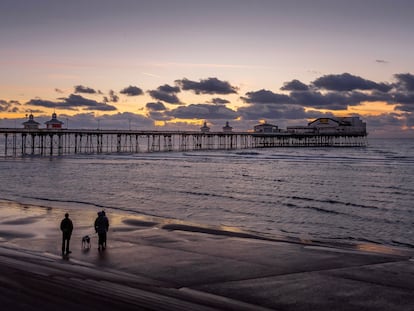 El muelle Norte de Blackpool (Reino Unido) durante la puesta de sol, el pasado 15 de enero.