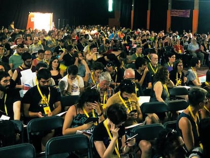 Asamblea de la CUP en Celrà, ayer.