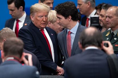 Con el primer ministro canadiense, Justin Trudeau, en la reciente cumbre de la OTAN de Londres.