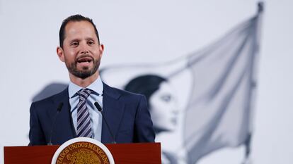Raúl Escalante vicepresidente de Grupo Modelo durante la conferencia de prensa en Palacio Nacional, en Ciudad de México.