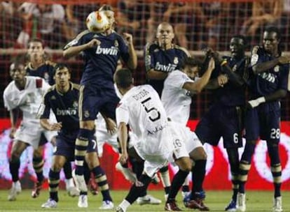 Sergio Paulo Barbosa 'Duda', en un lance del partido ante el Madrid