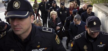 Esperanza Aguirre, en una foto de archivo a su llegada a la Audiencia Provincial de Madrid. 