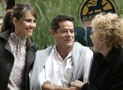 Los actores Goya Toledo, Jorge Sanz y Rosa Maria Sardà, durante la presentación de <i>Rivales, </i>de Fernando Colomo.