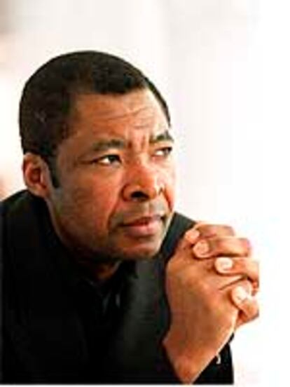 Okwui Enwezor, director del documental &#39;De Vasel&#39;.