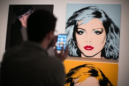 Retrato de Debbie Harry, la vocalista de la banda Blondie. Serigrafía de Andy Warhol.