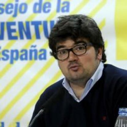 El presidente del Consejo de la Juventud de España, Daniel Lostao, y el vicepresidente de la institución, José Luis Arroyo.