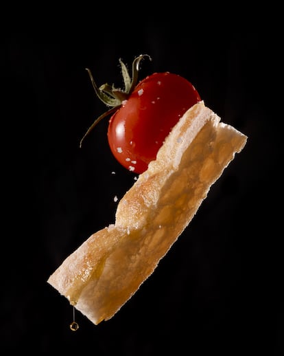 Pan con tomate