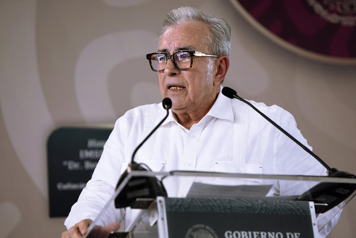 La FGR pide información al gobernador de Sinaloa sobre su presunta reunión  con 'El Mayo' Zambada | EL PAÍS México