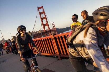 Hay que cruzar el emblemático puente de San Francisco (goldengatebridge.org) y disfrutar de las vistas 360º de los escarpados cabos de Marín, los rascacielos del centro y la isla de Alcatraz. No muy lejos, podremos perdernos por el Golden Gate Park (sfrecpark.org), lleno de secretos (como el prado con bisontes) y, cuando se cierra al tráfico rodado los fines de semana, un auténtico paraíso para peatones y ciclistas.