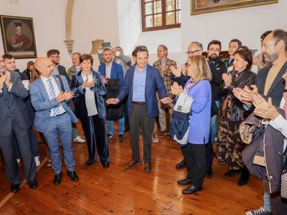 Juan Manuel Corchado, center, received a standing ovation after winning the elections for rector in which he was the only candidate, on May 7.