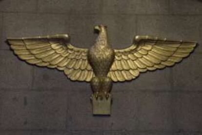 Un águila imperial en el Ministerio del Aire, en Madrid.