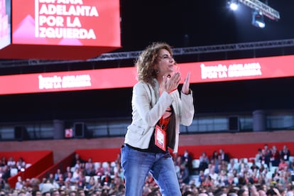 La vicesecretaria general del PSOE y vicepresidenta primera del Gobierno y ministra de Hacienda, María Jesús Montero, durante la inauguración del Congreso Federal del PSOE.