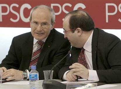 José Montilla y Miquel Iceta en la reunión de la ejecutiva del PSC, ayer.