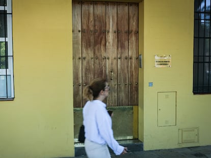 Sede de la Oficina de atención a la maternidad en Sevilla