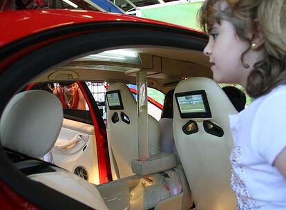 Interior de uno de los coches personalizados expuesto ayer en Madrid Tuning Show & Festival.