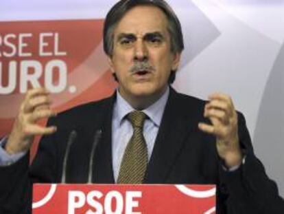El portavoz de Economía del PSOE en el Congreso, Valeriano Gómez. EFE/Archivo