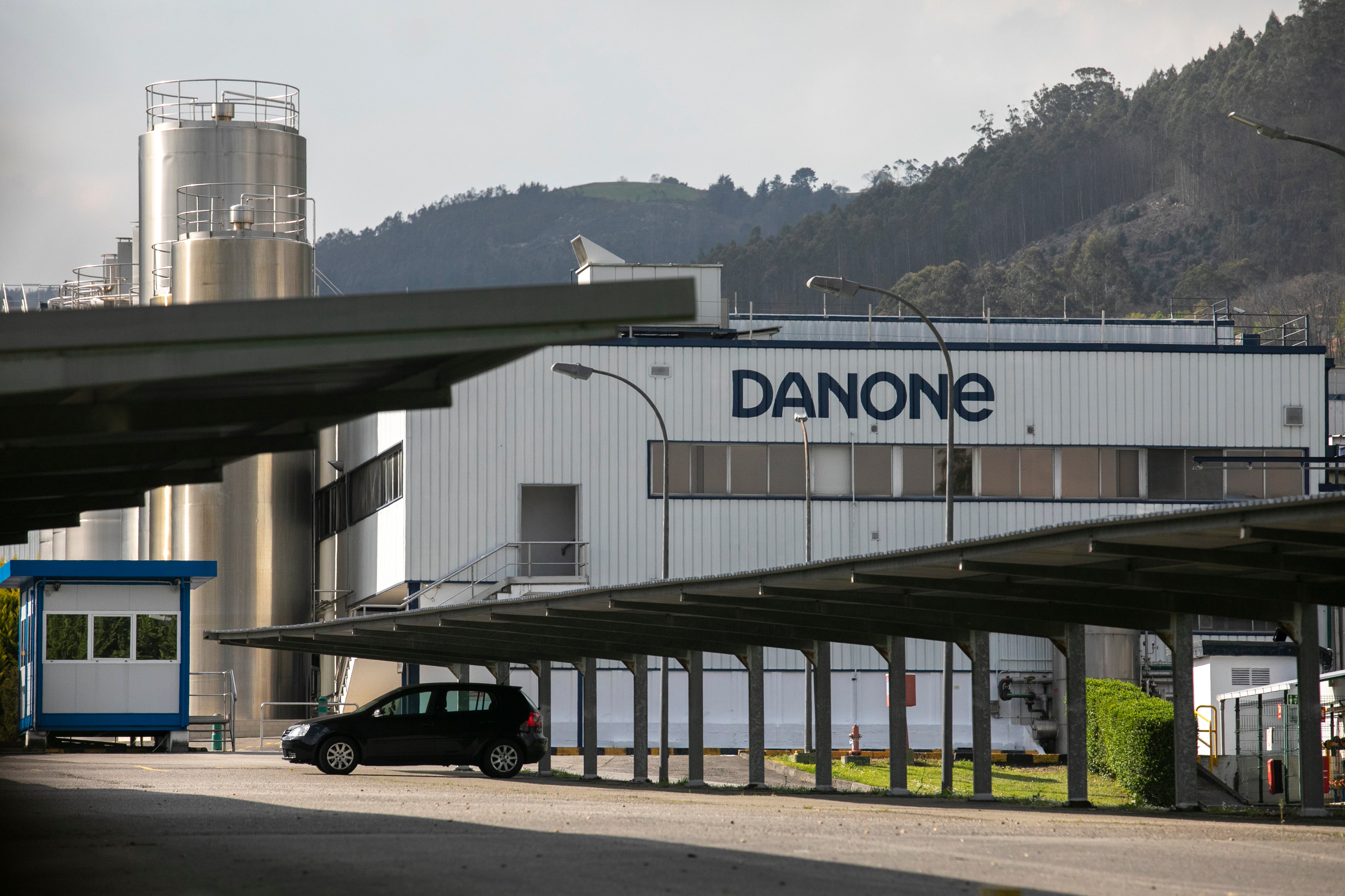 Danone cuadruplicó beneficios en España en 2023 tras completar el cierre de su planta asturiana