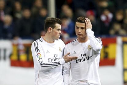 Bale se preocupa por Cristiano después de que el portugués recibiese un mecherazo.