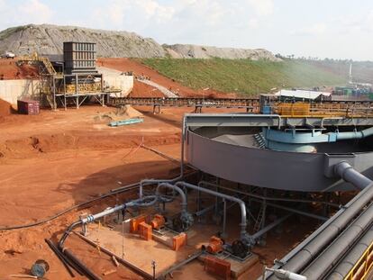 No eran los famosos diamantes sino el hierro