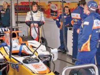 Alonso devuelve a Renault a lo más alto en el circuito de Jerez