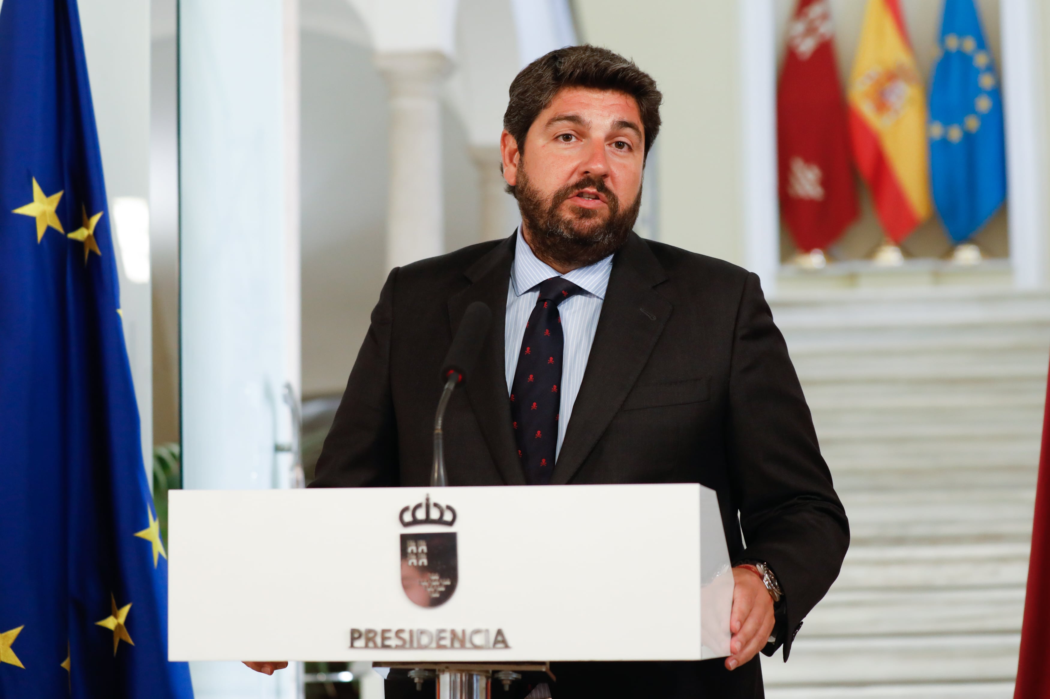 El Gobierno de Murcia prescinde de la figura del vicepresidente y crea una consejería de Empresa