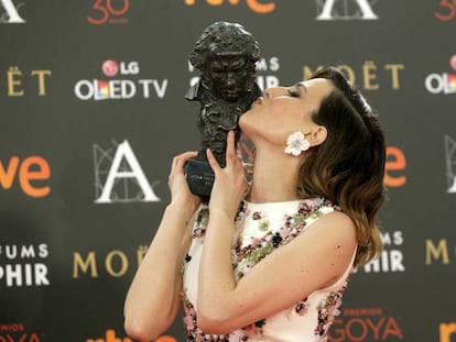 Natalia de Molina, con el Goya a la Mejor Actriz como protagonista de "Techo y comida".