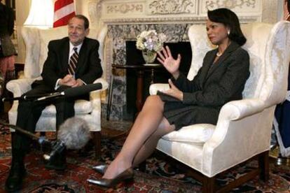 Javier Solana y Condoleezza Rice, en el Departamento de Estado en Washington.