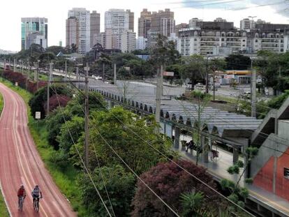 Ciclovia da marginal Pinheiros, em S&atilde;o Paulo. 