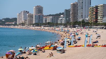 Vista de la playa de Platja d'Aro (Girona), una de las zonas más caras.