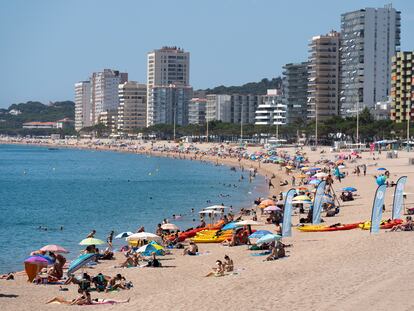 Vista de la playa de Platja d'Aro (Girona), una de las zonas más caras.