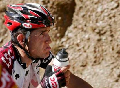 Carlos Sastre, durante la etapa entre Benasque y Andorra.