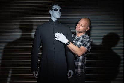 El monacl uniforme de Neo en la película 'Matrix Reloaded', que se subastará entre 43.000 y 65.000 euros.