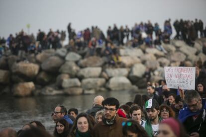 A la platja, on ha concls la manifestaci, s'han viscut moments emotius.