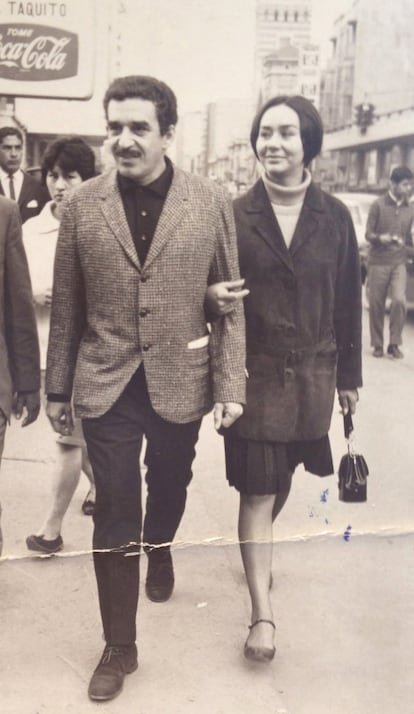 García Márquez y Mercedes Barcha en Bogotá, en 1967.