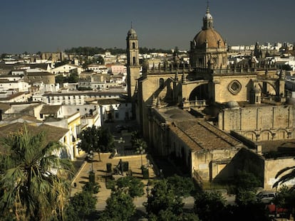 Vista de la ciudad antigua y la catedral de Jerez de la Frontera.