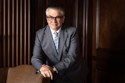 Mario Marcel en su oficina, en Santiago, Chile, el 19 de Diciembre de 2024.