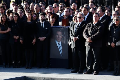 Familiares y amigos de Rafael Moreno Valle en una ceremonia en su honor, el 25 de diciembre de 2018, en Puebla.
