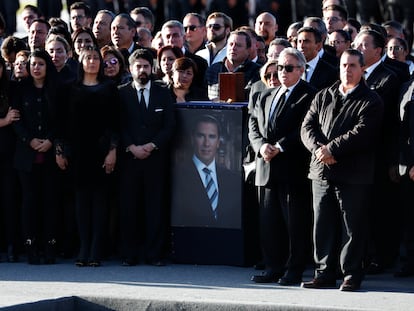 Familiares y amigos de Rafael Moreno Valle en una ceremonia en su honor, el 25 de diciembre de 2018, en Puebla.