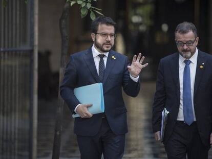 De izquierda a derecha, el vicepresidente de la Generalitat, Pere Aragonès, y el consejero Alfred Bosch, el pasado 29 de octubre en Barcelona.