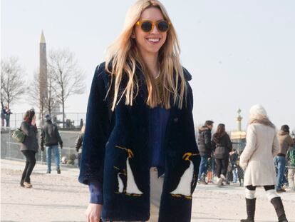 Así se visten las parisinas fuera de las pasarelas