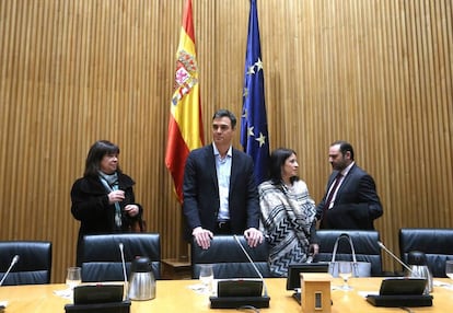 Reunión del Grupo Parlamentario Socialista presidida por el Secretario General, Pedro Sánchez, en el Congreso de los Diputados.