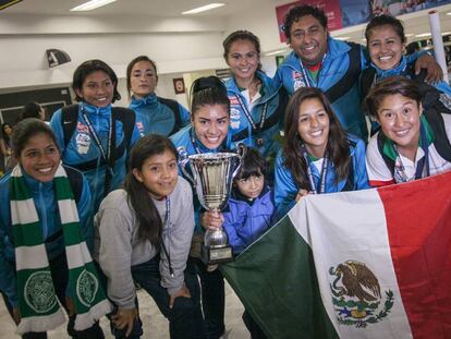 La selección femenil, campeonas de la Homeless World Cup.