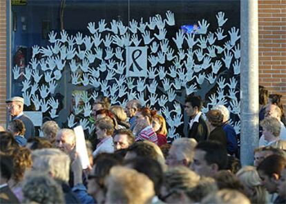 Manifestación convocada por el PP ayer en Leganés (Madrid).