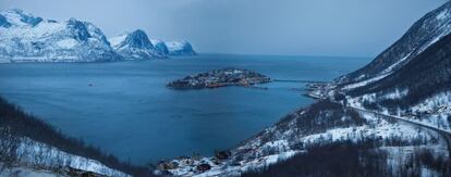 La minúscula isla de Husoya, en medio de un fiordo del archipiélago de las Lofoten, vive esencialmente de la pesca.