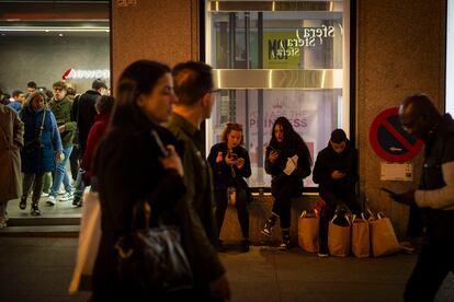 Compras de ultimo momento, el pasado 24 de diciembre en el centro de Madrid.