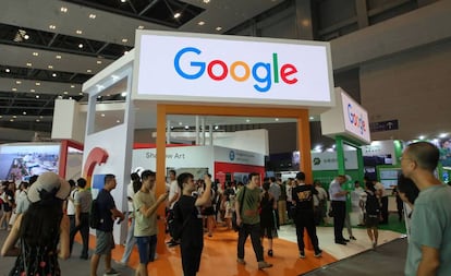 Puesto de Google en la Smart China Expo en Chongqing, durante el pasado 26 de Agosto.