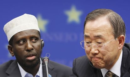 El presidente de Somalia, Sharif Ahmed, junt a Ban Ki- Moon.